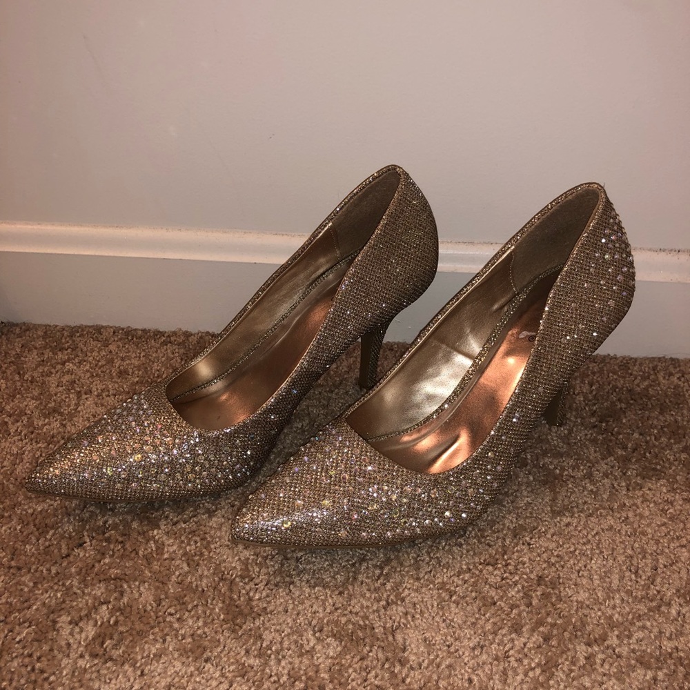 Rose Gold sparkly shining stiletto pumps